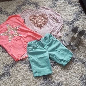 Don't miss this offer of 3 pieces & a pair of shoe